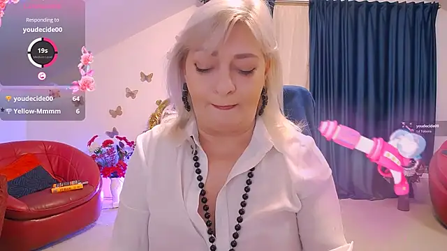 HypnotikCate online show from 02/23/26, 05:10