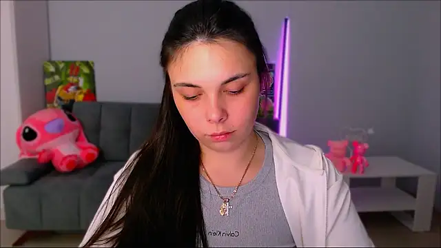 queenofthesense  online show from 10/28/25, 04:53