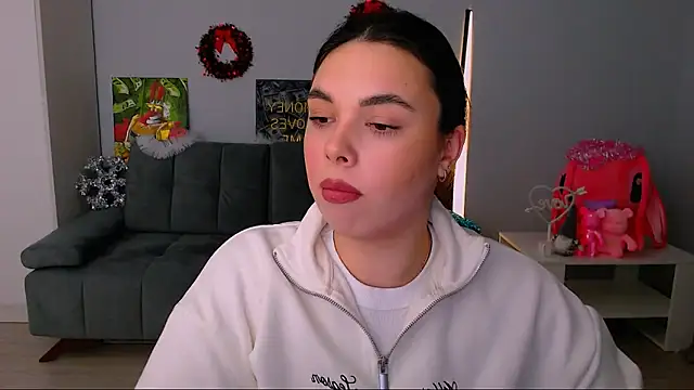 queenofthesense  online show from 12/21/25, 11:17