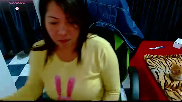 hiilarybrown online show from 07/15/26, 02:06