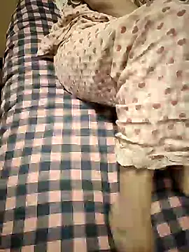 Snapshot of XiaoYeMao9158 chatting on 03/25/26, 04:35 XiaoYeMao9158 online show from 03/25/26, 04:35