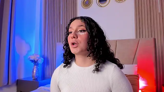 Rachell Jamess online show from 11/19/25, 03:39