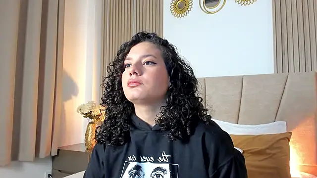 Rachell Jamess online show from 11/24/25, 03:39