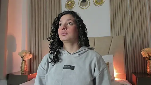 Rachell Jamess online show from 12/05/25, 03:48