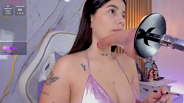 alissaowens  online show from 03/23/26, 12:20