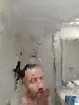 Snapshot of alexpo27 chatting on 10/14/25, 12:55 alexpo27 online show from 10/14/25, 12:55