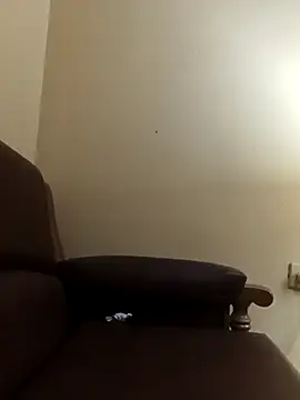 Snapshot of alexpo27 chatting on 10/24/25, 11:56 alexpo27 online show from 10/24/25, 11:56