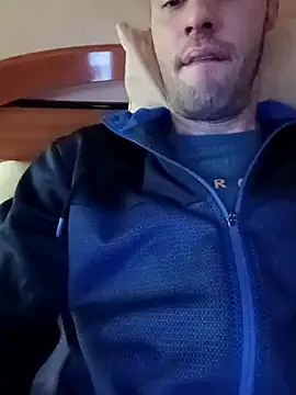 Snapshot of alexpo27 chatting on 11/23/25, 04:12 alexpo27 online show from 11/23/25, 04:12