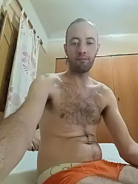 Snapshot of alexpo27 chatting on 11/24/25, 12:10 alexpo27 online show from 11/24/25, 12:10