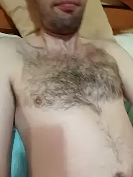 Snapshot of alexpo27 chatting on 02/18/26, 03:57 alexpo27 online show from 02/18/26, 03:57