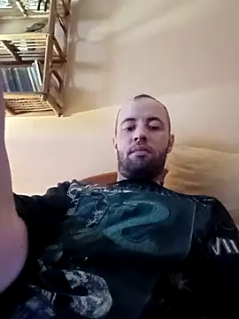 Snapshot of alexpo27 chatting on 02/24/26, 03:59 alexpo27 online show from 02/24/26, 03:59