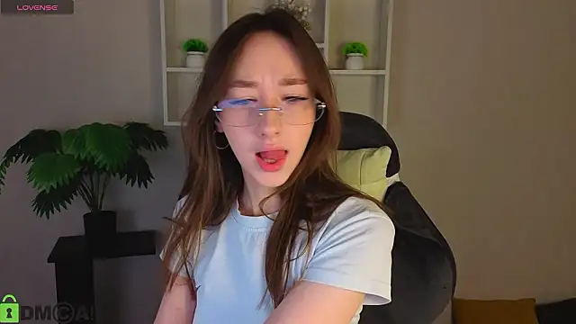 Miche1le Allenne online show from 02/26/26, 01:04