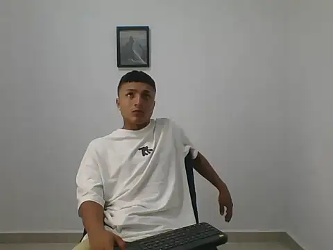 yissus 20  online show from 04/08/26, 06:08