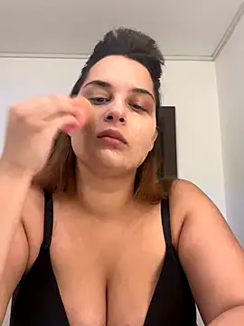 Kelly Bliss online show from 09/21/25, 09:00