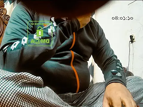 nurel019 online show from 11/26/25, 10:22