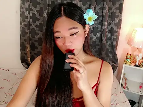 Snapshot of Malia_cummer chatting on 05/25/26, 12:33 Malia cummer online show from 05/25/26, 12:33