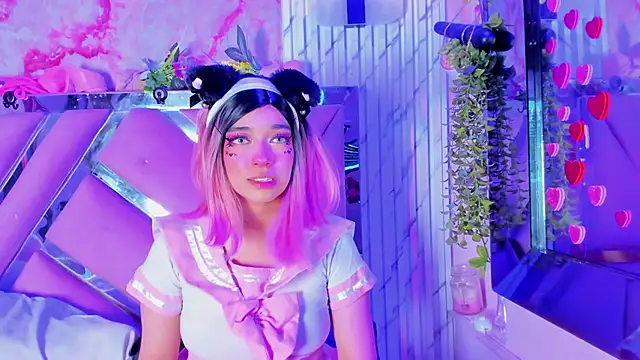 Akane Hikari  online show from 04/18/26, 04:27