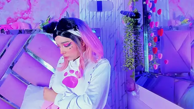 Akane Hikari  online show from 04/20/26, 05:32