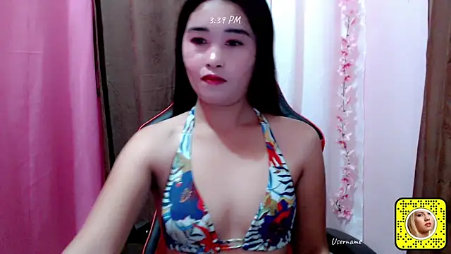 lynfilpina online show from 10/12/25, 07:40
