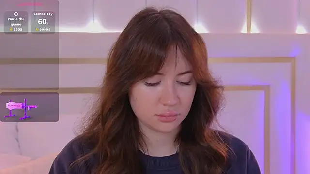 MeganStrain online show from 10/06/25, 03:15