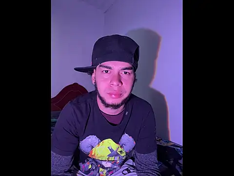 enzo vittale03  online show from 02/24/26, 02:26