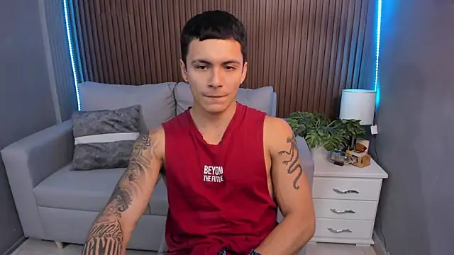 Leo santoro online show from 09/18/25, 01:46