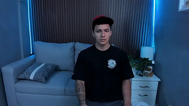 Leo santoro online show from 09/22/25, 01:24