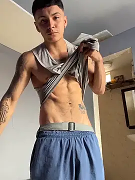 Leo santoro online show from 09/27/25, 03:06