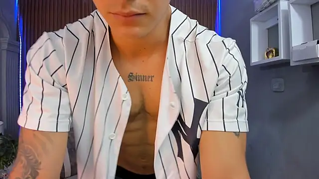 Leo santoro online show from 11/07/25, 02:06