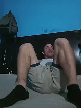 Snapshot of alex-golden chatting on 02/18/26, 03:08 alex-golden online show from 02/18/26, 03:08