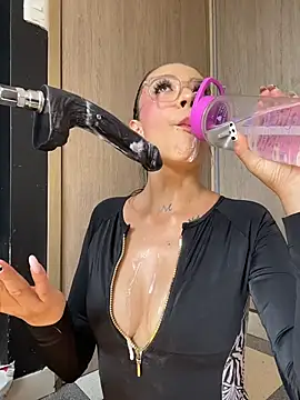 ValentinaBianchi online show from 02/13/26, 06:59