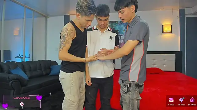 Bisexlifehot   online show from 02/06/26, 11:08