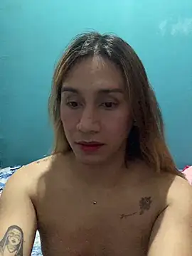 pretty TRANSjona online show from 04/22/26, 08:43