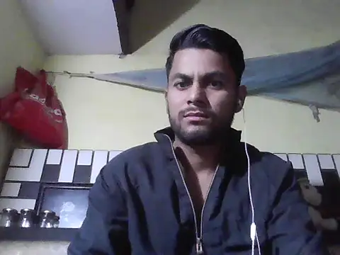 ursdreamperson online show from 12/03/25, 05:26