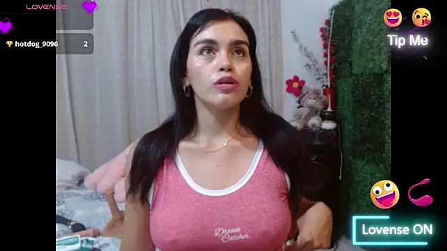 angelly  kate online show from 11/06/25, 01:39