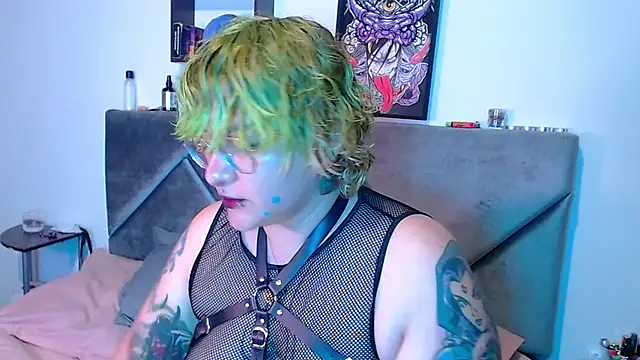 XxGreenGoodxX online show from 01/17/26, 07:39