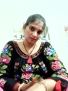 Chhaya hot online show from 09/23/25, 01:36