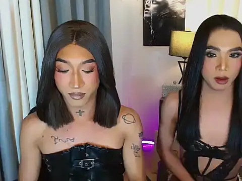 Snapshot of The_Fucking_Dolls chatting on 07/21/26, 12:46 The Fucking Dolls online show from 07/21/26, 12:46
