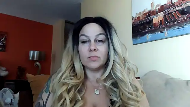 Snapshot of number1slut chatting on 01/13/25, 06:49 number1slut online show from 01/13/25, 06:49