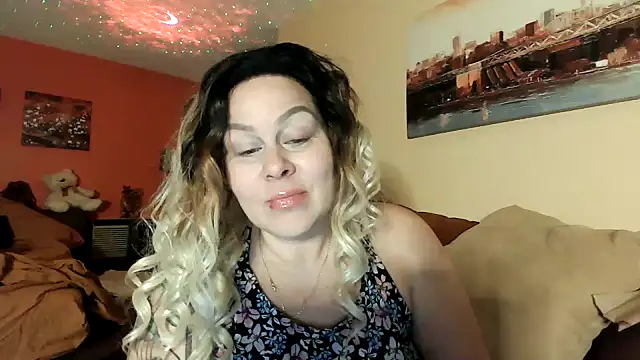 Snapshot of number1slut chatting on 01/28/25, 08:14 number1slut online show from 01/28/25, 08:14