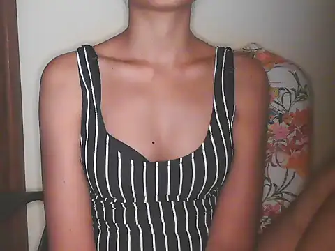 Snapshot of Ankita_Chandel chatting on 12/01/25, 05:45 Ankita Chandel online show from 12/01/25, 05:45