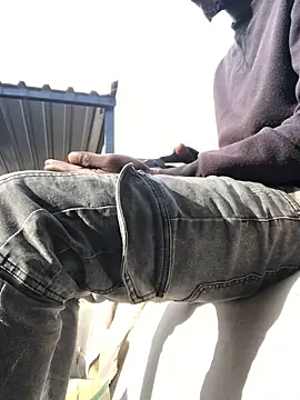 cuminsidebby online show from 04/15/26, 06:20