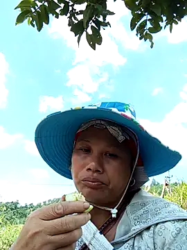 Bibilenu online show from 10/18/25, 04:15