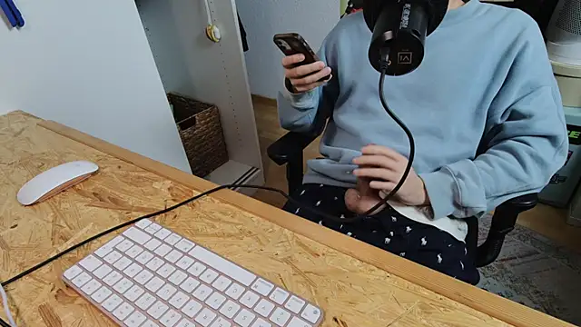 BenReich online show from 11/10/25, 08:08