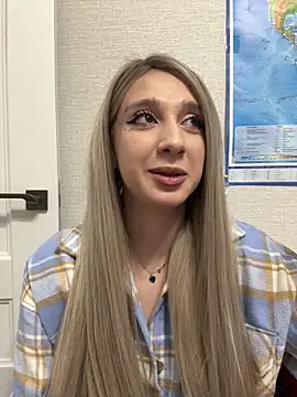 yourfavpsy  online show from 12/21/25, 04:47