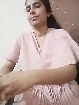 tamanna-hot online show from 09/18/25, 06:15