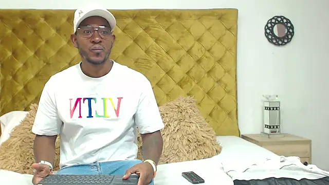 AndyCalifornia1 online show from 09/15/25, 01:00