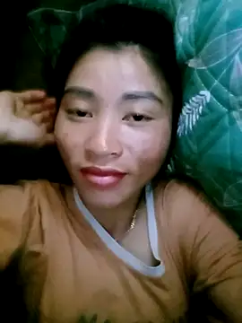 Snapshot of Phuongphuongg chatting on 09/15/25, 10:04 Phuongphuongg online show from 09/15/25, 10:04