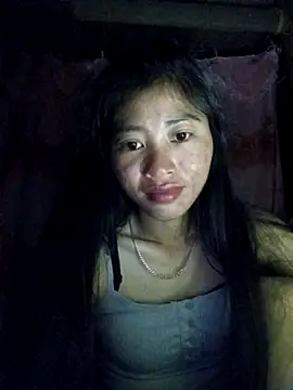 Snapshot of Phuongphuongg chatting on 09/15/25, 10:10 Phuongphuongg online show from 09/15/25, 10:10
