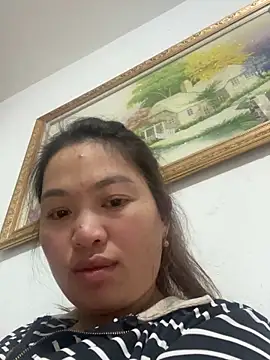 Nhung584 online show from 10/02/25, 01:51